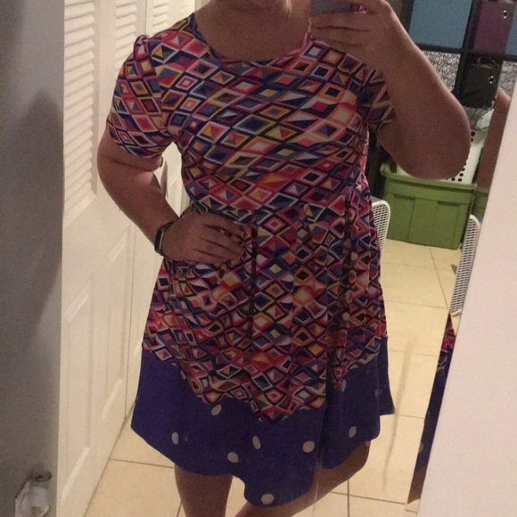 LuLaRoe Dresses & Skirts - XL LuLaRoe Amelia Dress